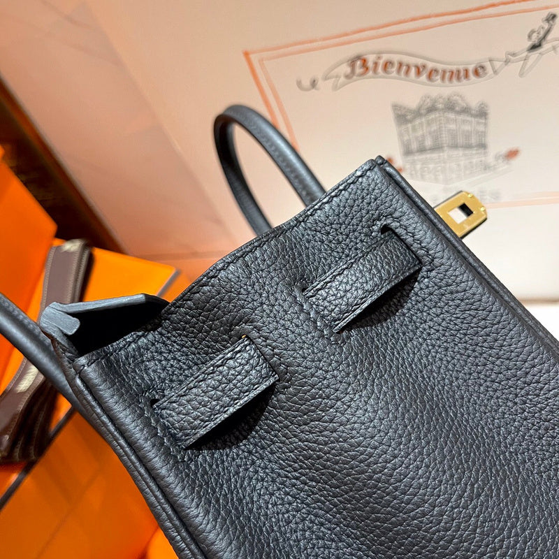 Close-up detail of balanced bag design