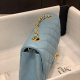  mid purse view 3