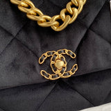 Zivas Charm Sleek Silhouette Fashion Handbag (Effortless Style Upgrade) – Close-Up Detail