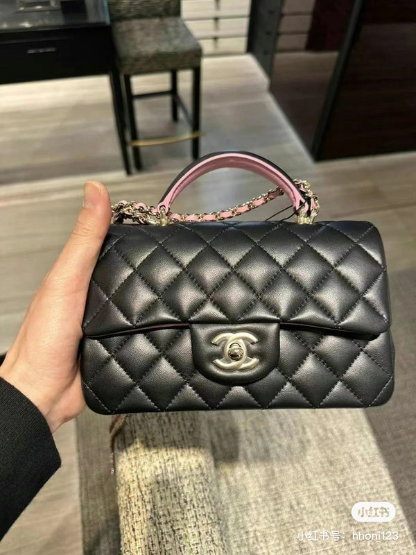  women's handbag, versatile design, view 5