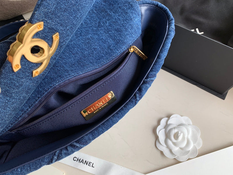  women's handbag, spacious design, view 7