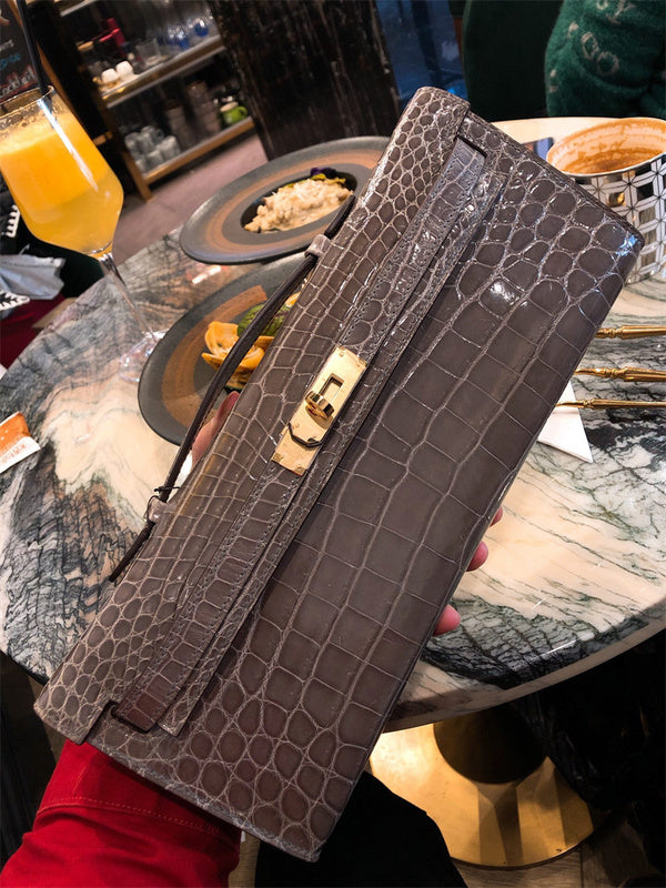 Interior view of poised premium bag