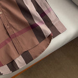 Full silhouette view of Burberry luxury piece style No.067