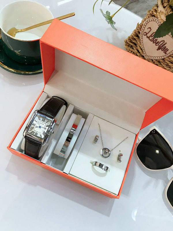 Front view of Cartier unisex jewelry piece