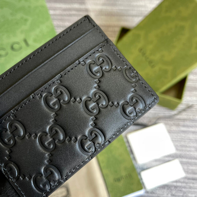 Back view of classic structured women's handbag – women's luxury handbag