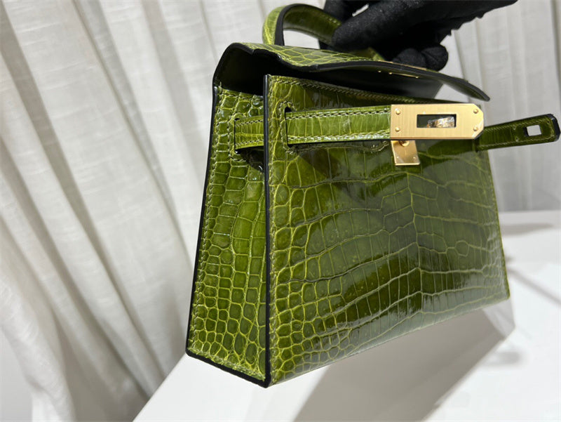  effortless shopper bag styled with outfit 12