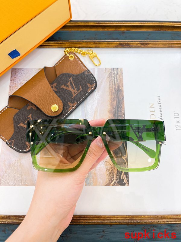 Side view of Louis Vuitton unisex sunglasses
