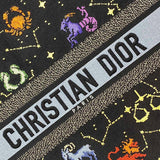 Close-up detail of classic sleek women's handbag – women's everyday handbag