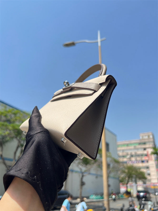 Smart bag shown from front angle