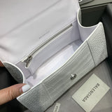 Zivas Charm Modern Edge Premium Handbag (Premium Everyday Carry) – Detail View