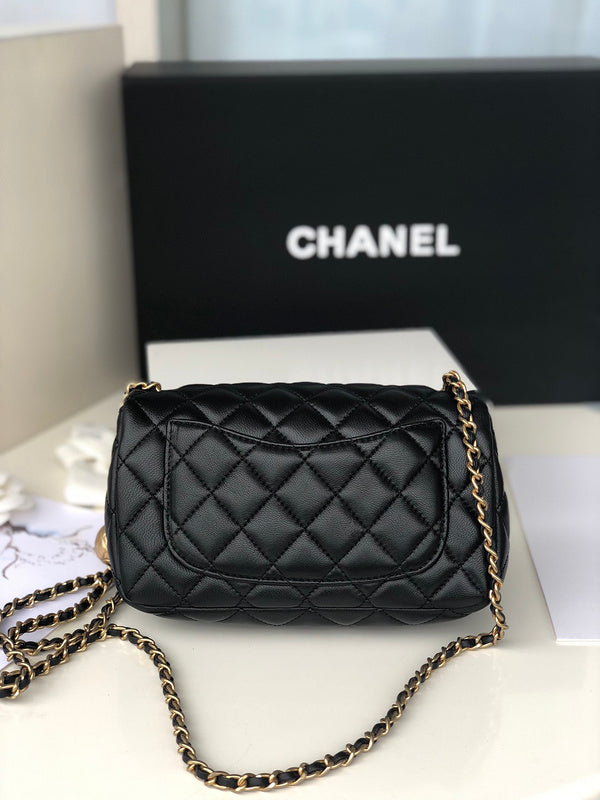  mid purse view 9