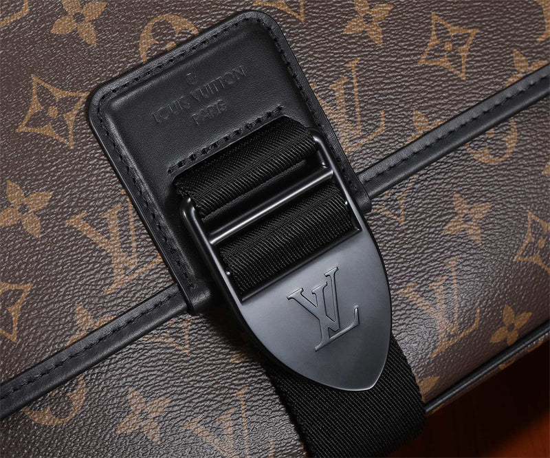  satchel interior and compartment view