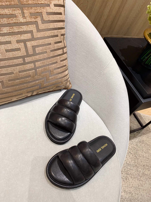 Balenciaga sandals Style 116 - sole and craftsmanship detail