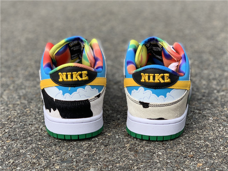 Nike Men's & Women's Premium Casual Sneakers — Style 016 detail view