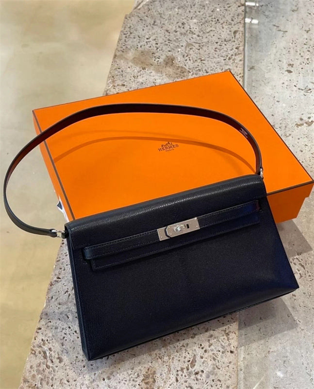  clean-lined handbag styled with outfit