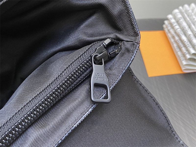  polished tote bag detail view showing craftsmanship 8
