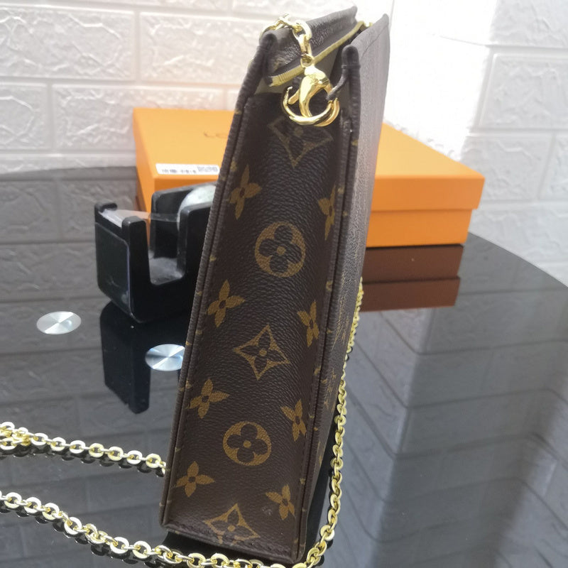 Back view of everyday-luxe elevated women's handbag – women's premium purse
