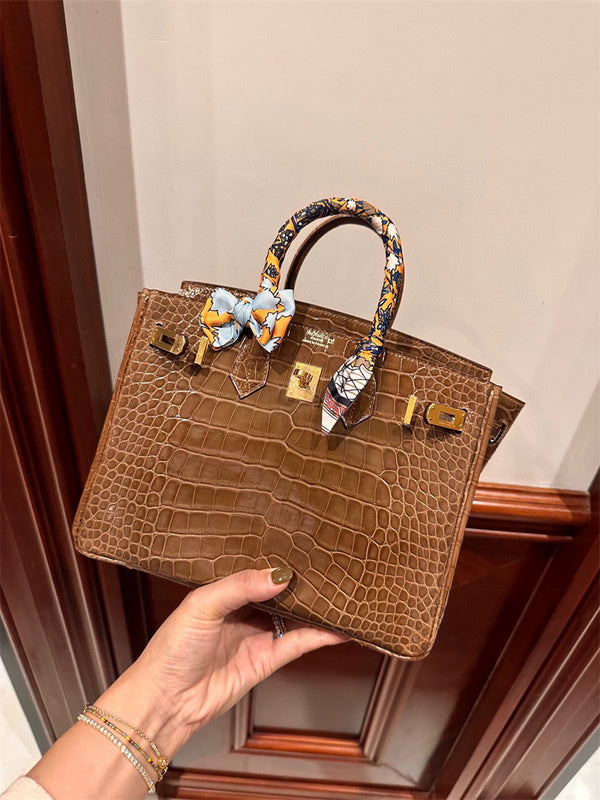  Modern crossbody bag front view 13