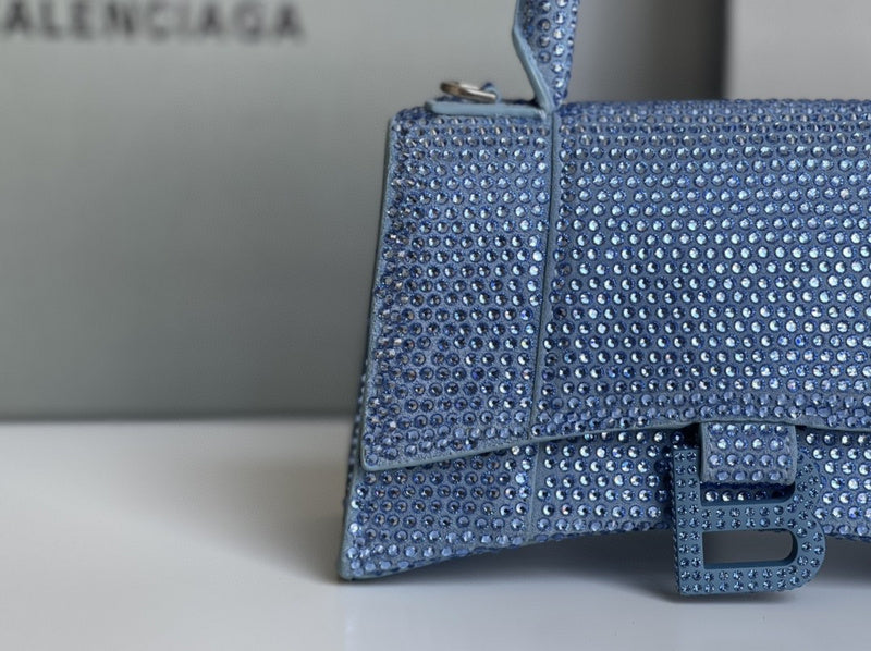 Zivas Charm Classic Sensibility Statement Handbag (Everyday Luxury Essential) – Back View