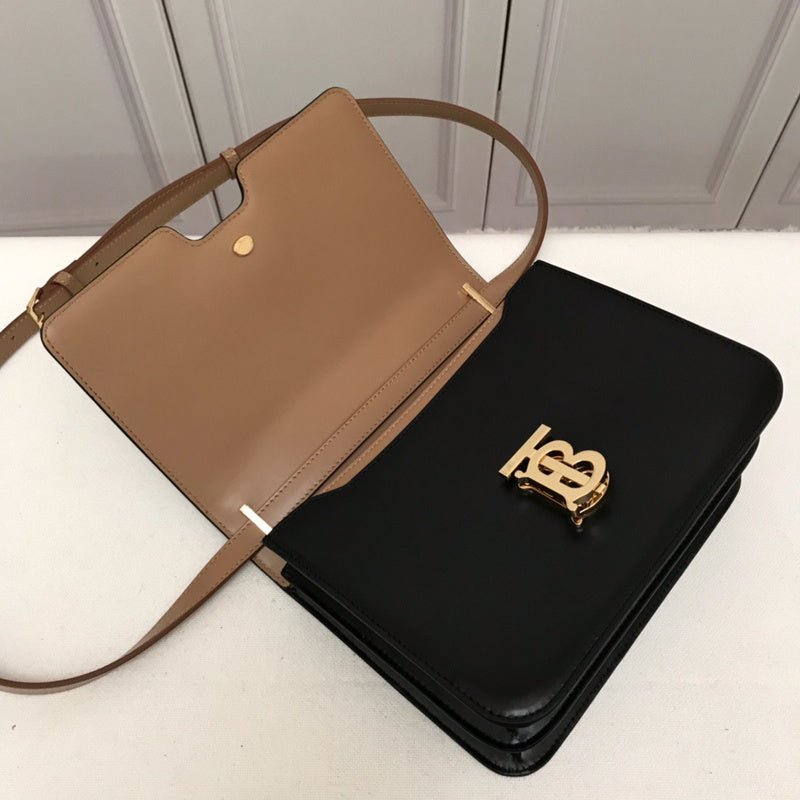 Ziva's Charm handbag – carry view (one versatile size)