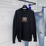 Side profile view of Balenciaga luxury piece style No.061