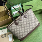 Front view of everyday-luxe sleek women's handbag – women's luxury accessory