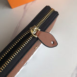 Handle and strap detail of chic statement women's handbag – women's luxury accessory