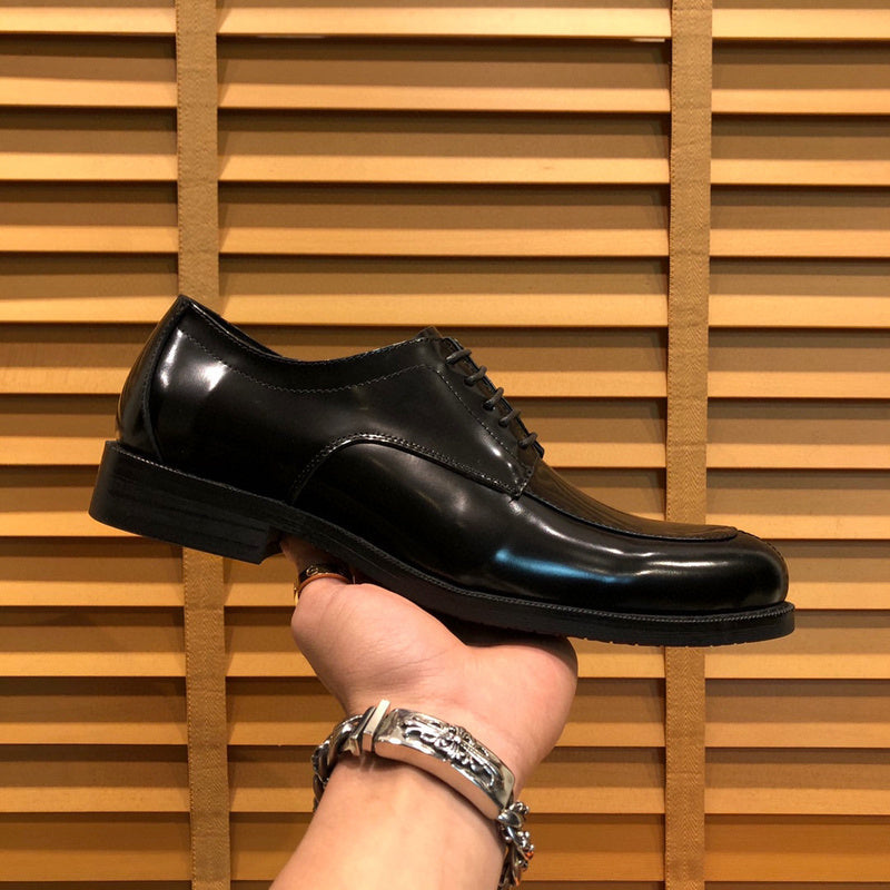 Hermès Black Pointed-Toe Flats - Front View