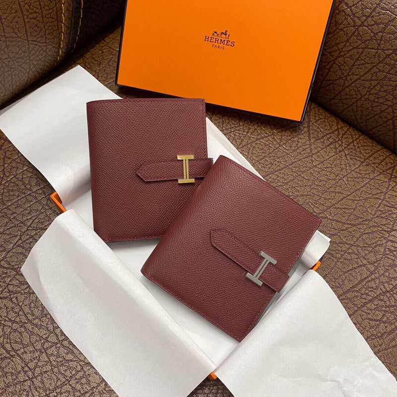 Tailored handbag styled for everyday wear