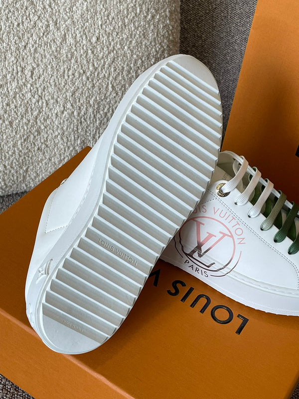 Louis Vuitton shoes Style 398 - back heel detail