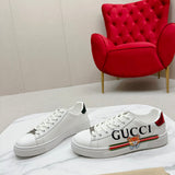 Gucci all-black luxury sneakers view 5 retro runner design