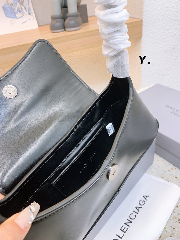 Ziva's Charm handbag – lifestyle view (one versatile size)