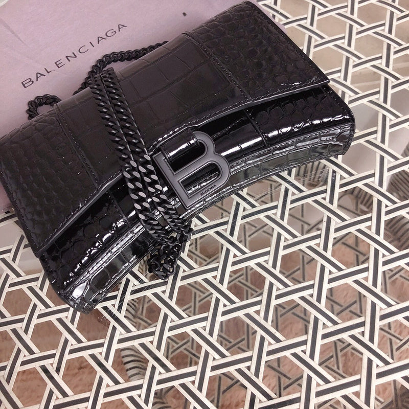Back view of polished statement women's handbag – women's everyday handbag
