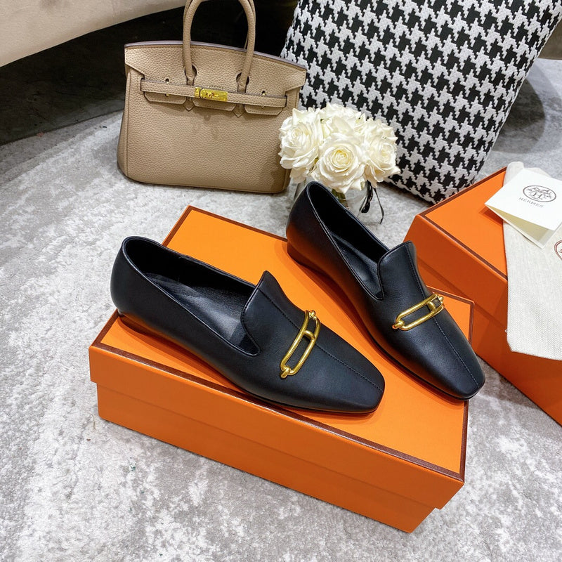 Hermes shoes Style 352 - angled studio shot