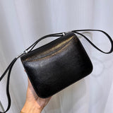  classic shopper bag styled with outfit 24