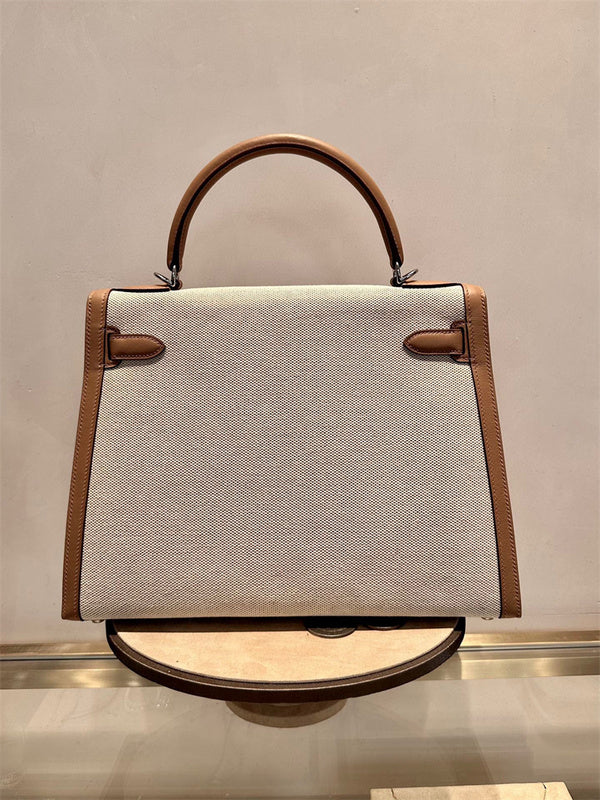 Modern structured bag front view 7
