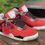 Nike Men's & Women's Designer Low-Top Shoes — Style 257 interior view