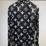 Side profile of Louis Vuitton cotton t-shirt with tailored silhouette