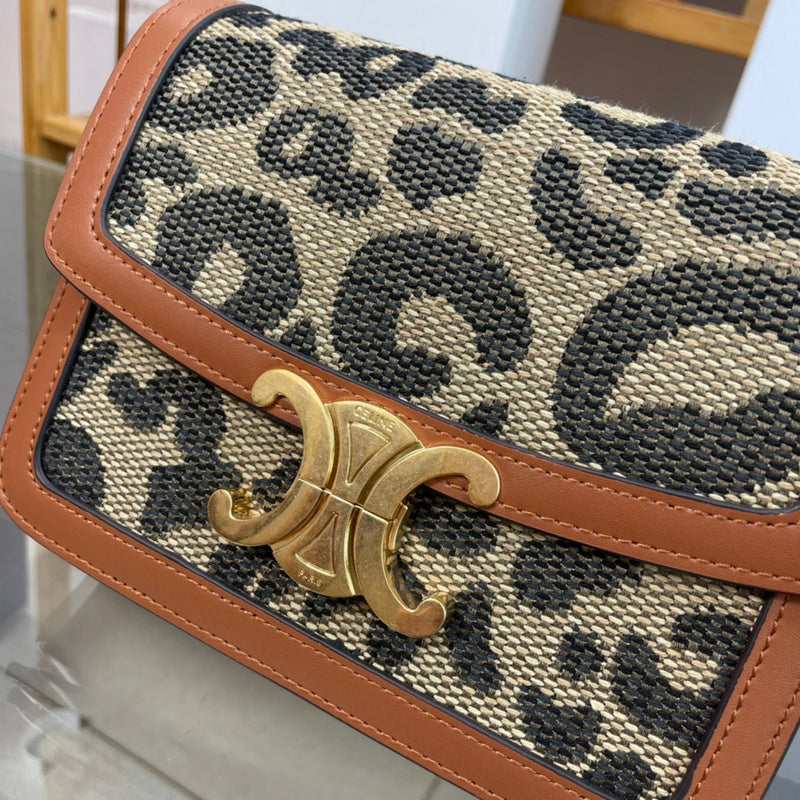 Front view of everyday-luxe statement women's handbag – women's luxury handbag