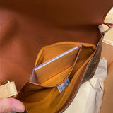  essential tote bag detail view showing craftsmanship 8
