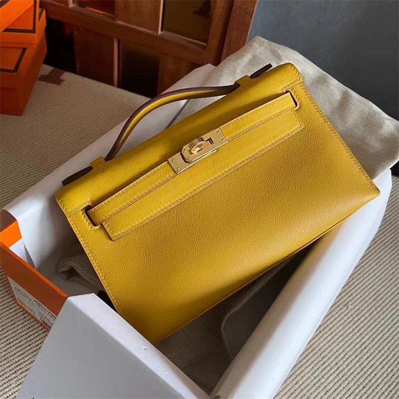 Interior view of poised premium bag