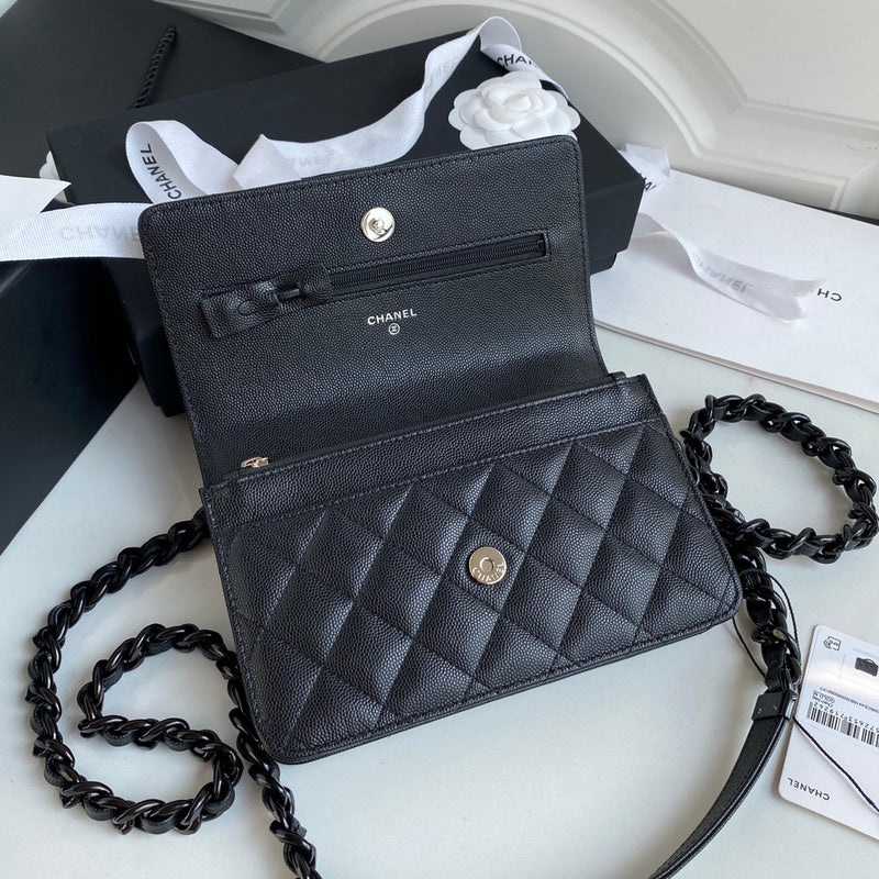 Zivas Charm Everyday Sophistication Fashion Handbag (Statement-Ready Design) – Styled Look