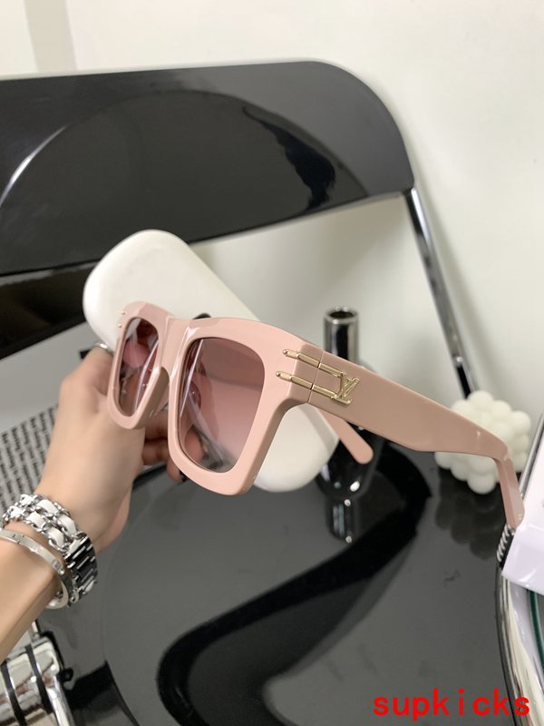 Front view of Louis Vuitton unisex sunglasses