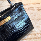  carryall bag interior and compartment view