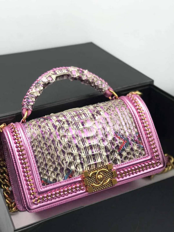  handbag, mid everyday style, image 4