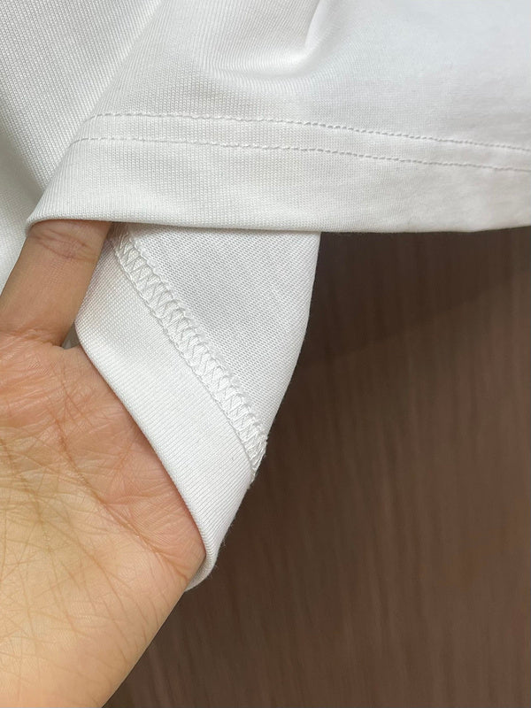 Side profile of Louis Vuitton cotton t-shirt with logo-detail design