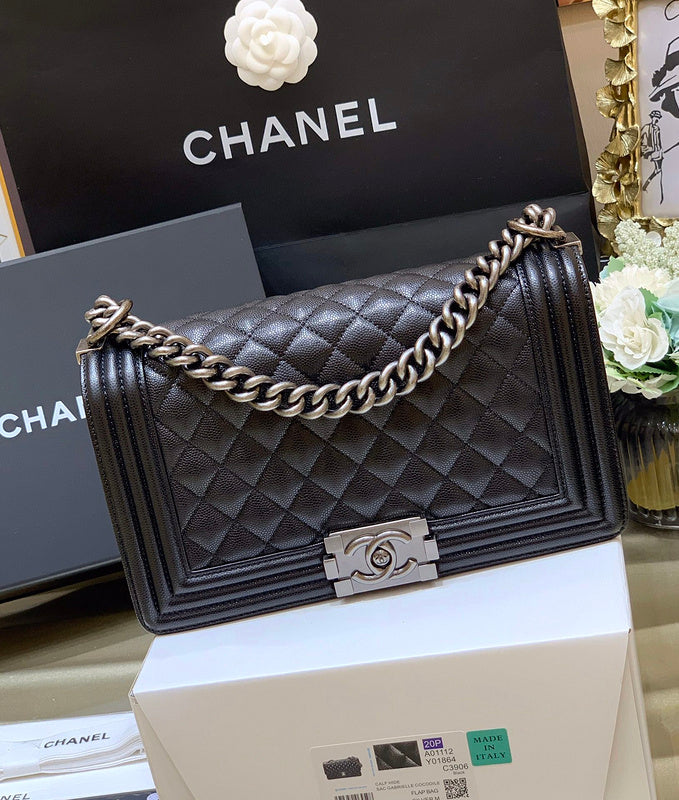  handbag, versatile everyday style, image 3