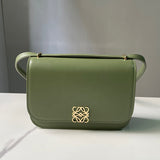 Ziva's Charm handbag – front view (19cm*6cm*13.5cm)