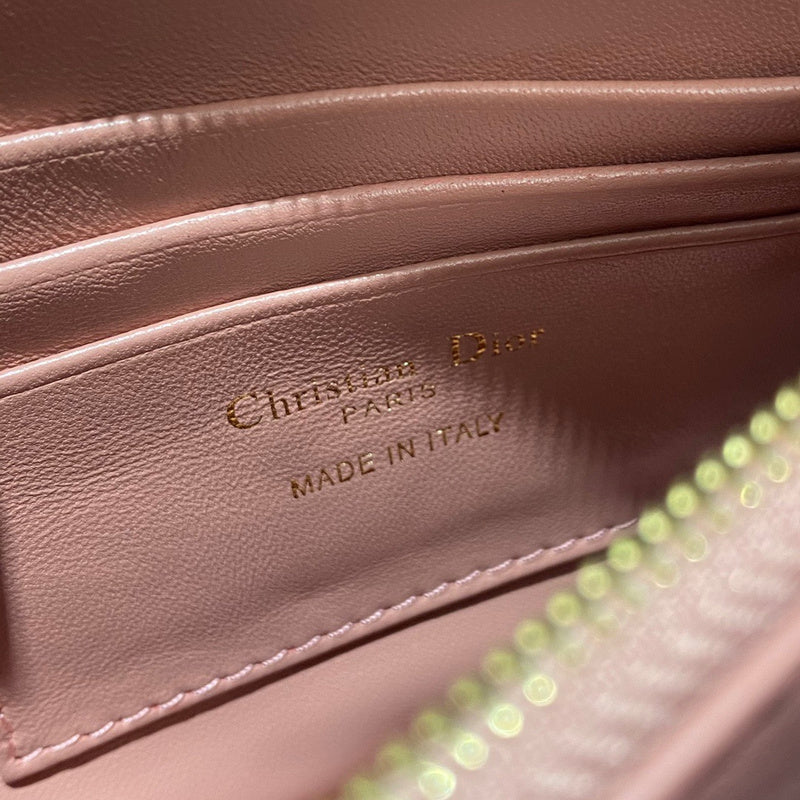 Styled lifestyle shot of modern sleek women's handbag – women's designer-style accessory