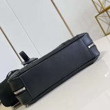 Handle and strap detail of statement modern women's handbag – women's everyday handbag